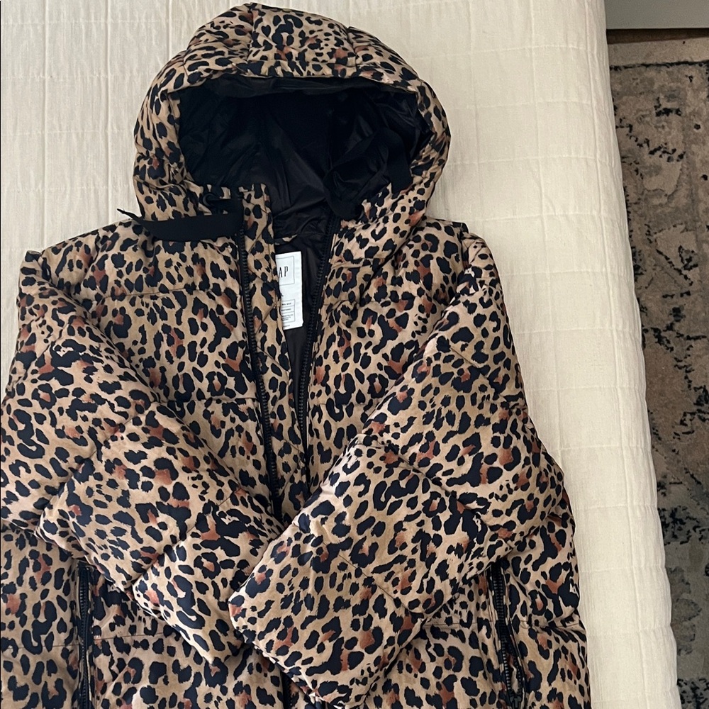 Gap Leopard Print Puffer Jacket - image 5